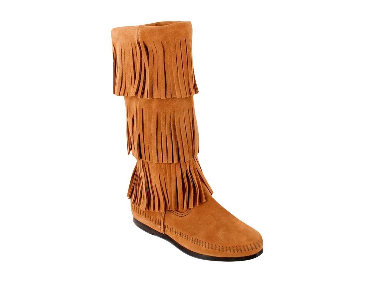 minnetonka boots womens