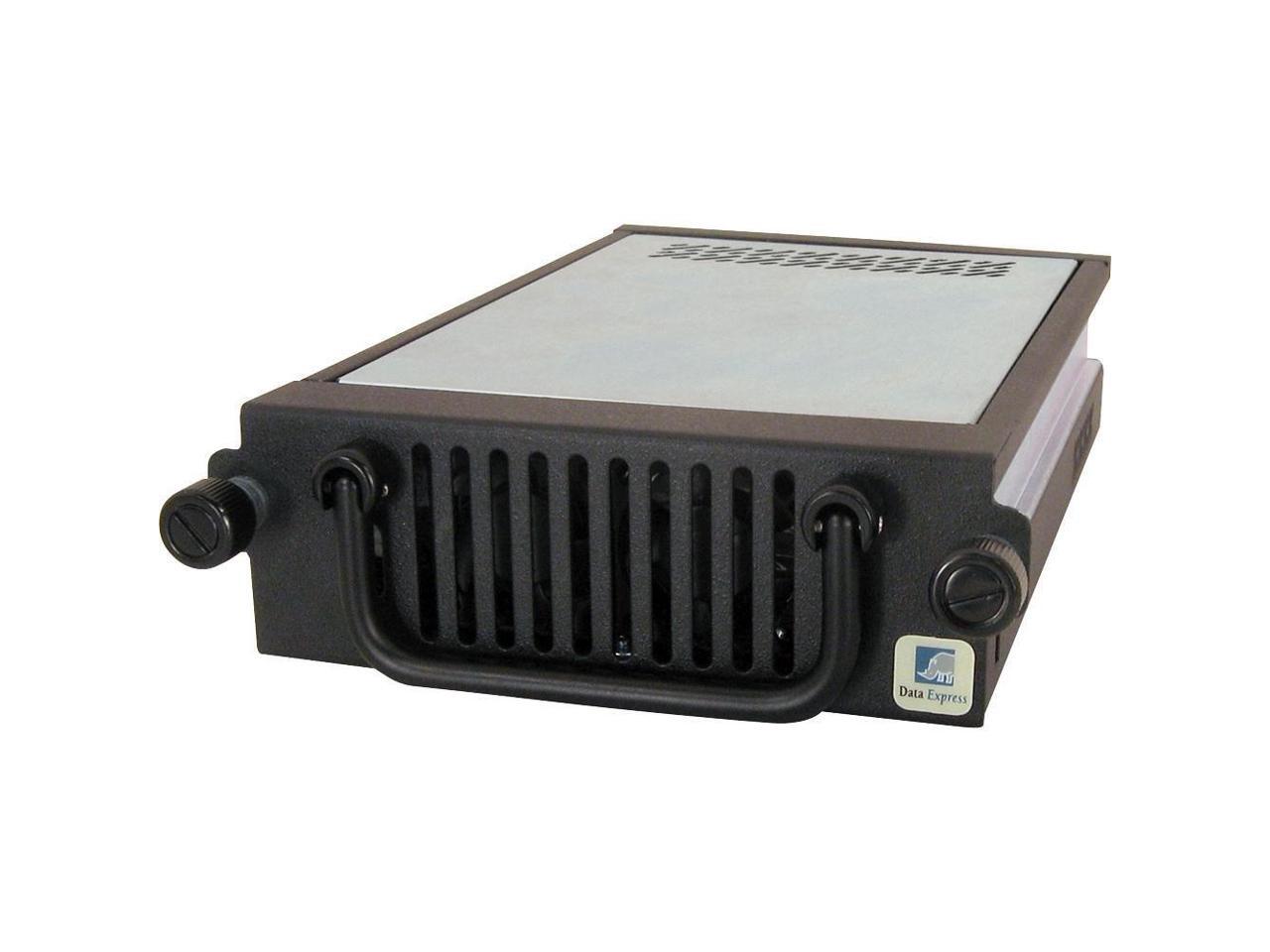 CRU DE200 SCSI Data Express DE200 U160 Removable Hard Drive Enclosure