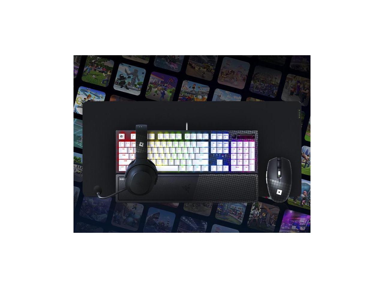 RAZAR Roblox Edition Bundle of BlackWidow V3 Mechanical Gaming Keyboard