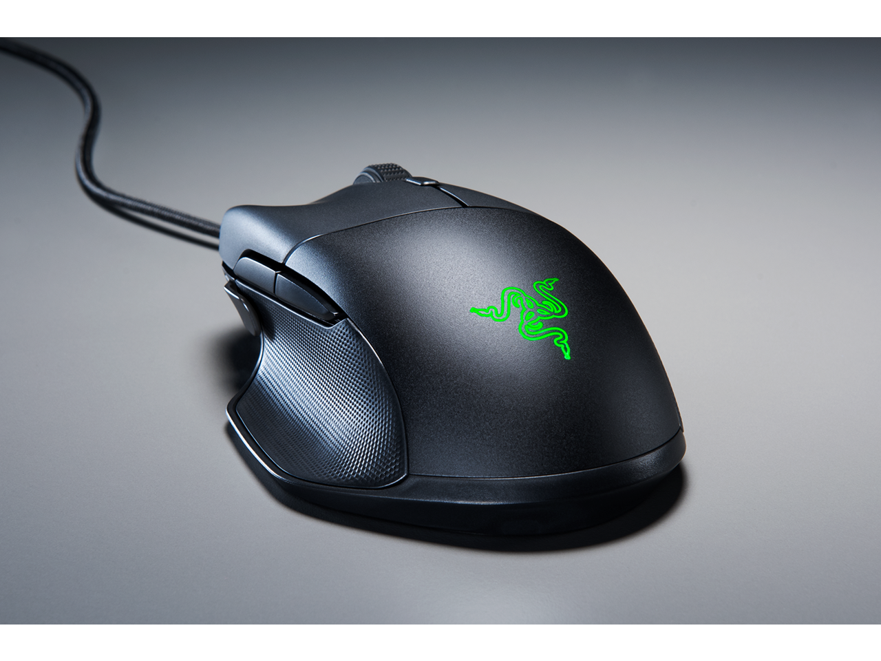 Razer Basilisk Essential Version Ergonomic 6400DPI Chroma Colorful 16