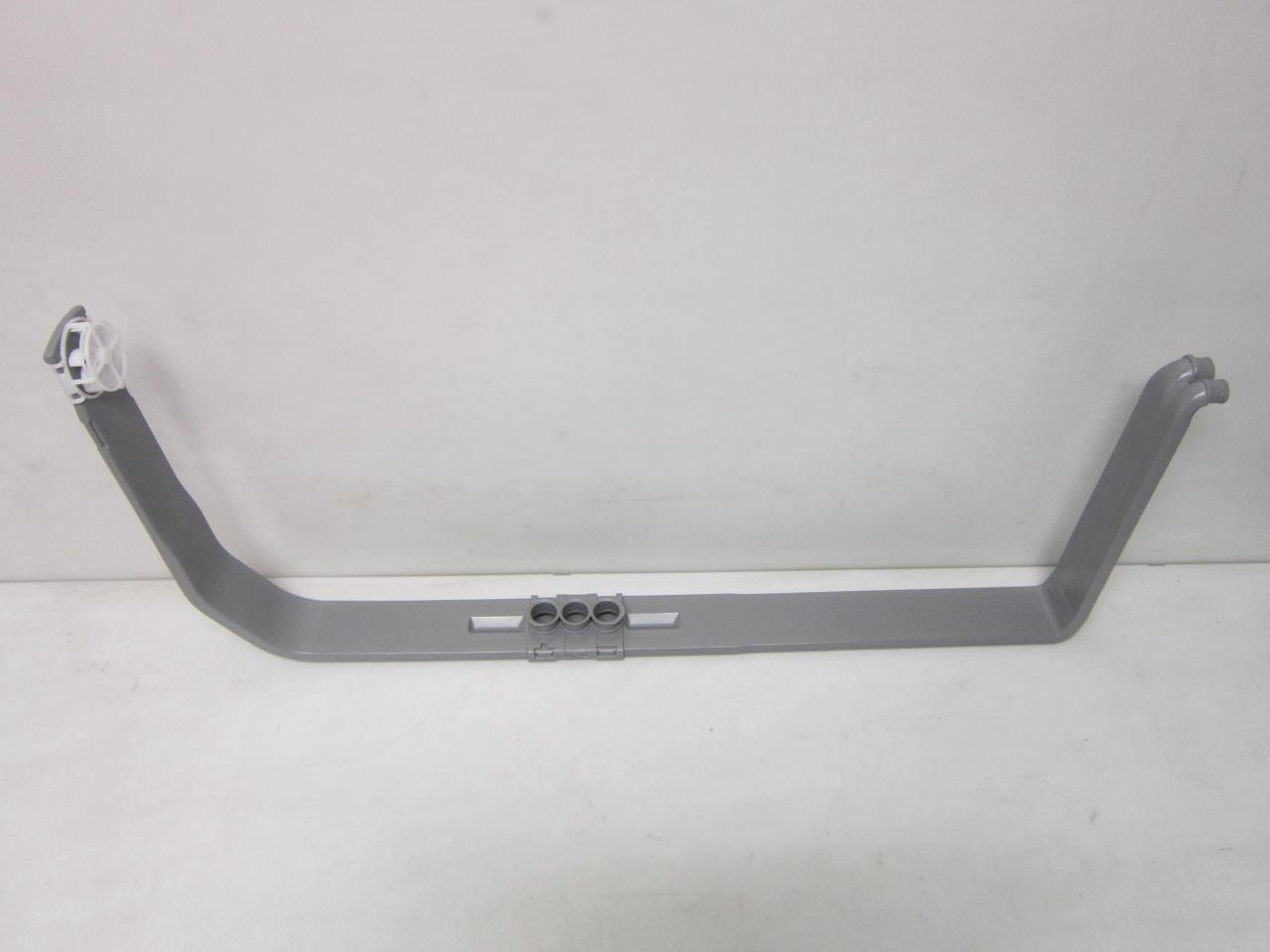 Used Like New Bosch SHP878ZD5N/01 Dishwasher Sprayer Arm Manifold