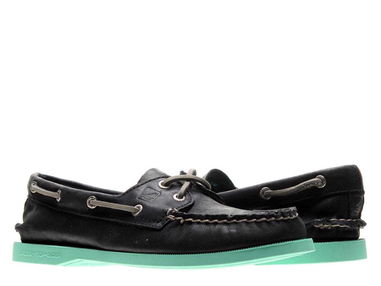 sperry nubuck