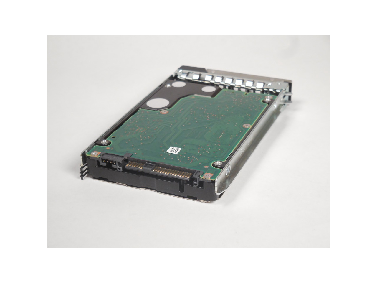 Lenovo 2TB SAS 7.2K 12Gb/s 2.5" Nearline Hot Plug Hard Drive – 00NA497 (Used)