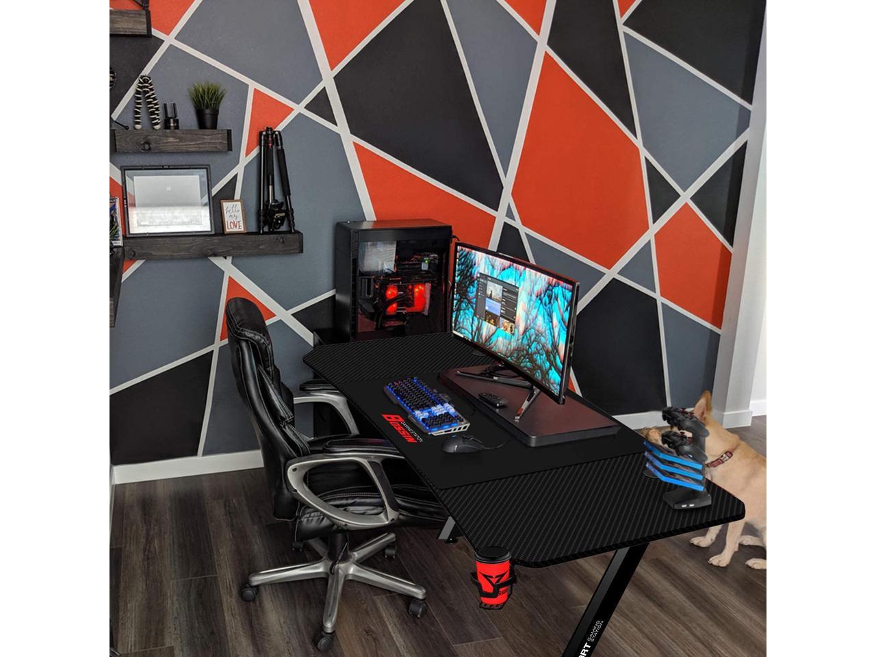 medarbejder Nævne Foragt BOSSIN 63 Inch Ergonomic Gaming Desk, Z-Shaped Office PC Computer Desk with  Large Mouse Pad, Gamer Tables Pro with USB Gaming Handle Rack, Stand Cup  Holder&Headphone Hook (63 inch, Black) - Newegg.com