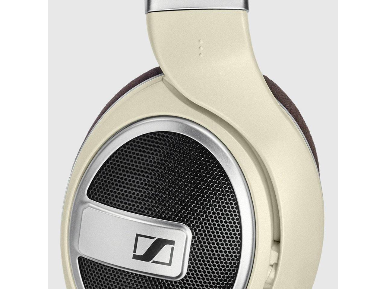 Sennheiser HD 599 SE Around Ear Open Back Headphone ( Exclusive