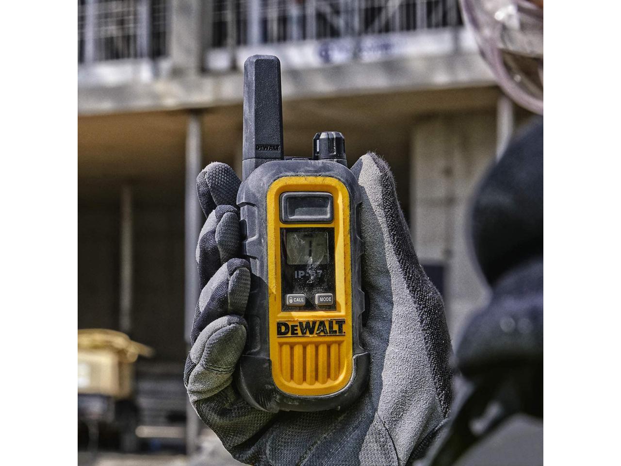 DEWALT FRS 2Way 2Watt Radio Set (2pack) Waterproof and Dustproof