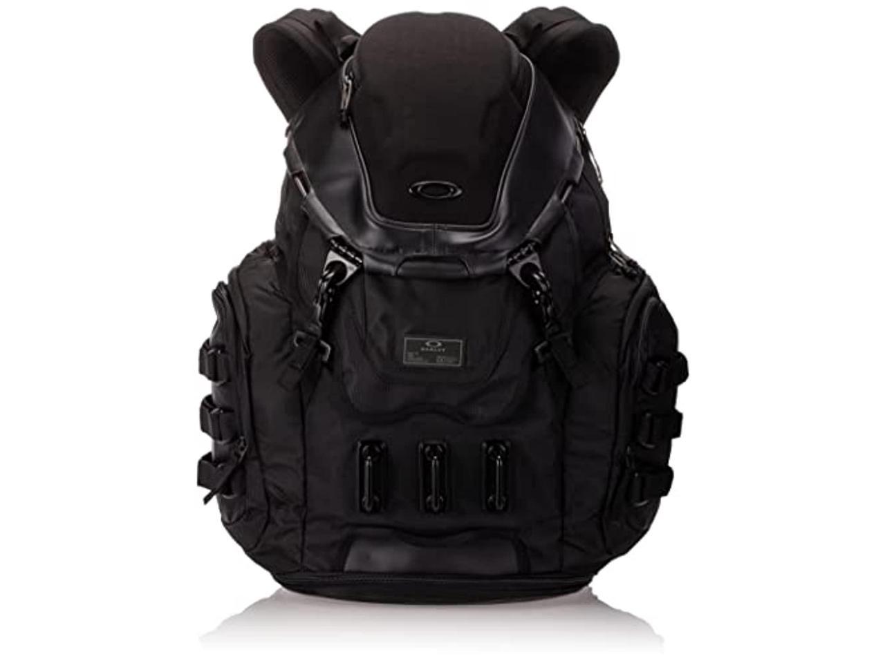 Oakley 34-Liter Versatile Liter Kitchen Sink Travel Backpack, Black -  