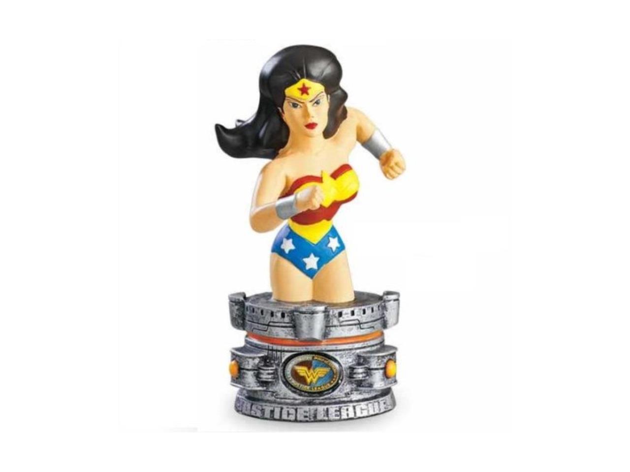 Monogram Wonder Woman New 52 Action Figure Bust 