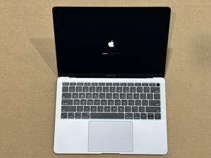 Apple MacBook Air Laptop Intel Core i5 8th Gen 8210Y 160GHz 8 GB RAM 256 GB SSD 133 2560 x 1600 Intel UHD Graphics 617 macOS Mojave Space Gray MRE92LLA Grade B