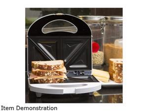 Continental Electric 2-Slice Sandwich Maker, White CE23831 Continental Electric 2-Slice Sandwich Maker, White CE23831
