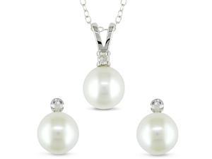 Silver FW Pearl and 1/10ct TDW Diamond Jewelry Set (I-J, I2-I3) (8-8.5 mm)