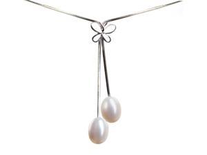 Mabella Fashion GL-P001PW2 7.5-8mm AAA White Freshwater Pearls Pendant with 18" Sterling Silver Necklace