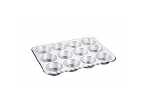 Nordic Ware Pro Cast Traditions Rectangle Baking Pan 9 by 13-Inch Cranberry 