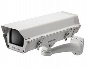IP66 INDOOR/OUTDOOR HOUSING WITH MOUNTING BRACKET IP66 INDOOR/OUTDOOR HOUSING WITH MOUNTING BRACKET