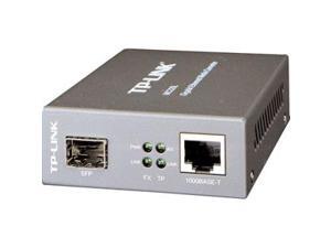 Mc220L Gigabit Ethernet Media Converter Mc220L Gigabit Ethernet Media Converter
