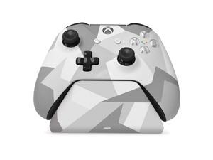 Microsoft Controller Gear Winter Forces Special Edition Xbox Pro Charging Stand - Xbox One CSXBOX1RN-00WNF Microsoft Controller Gear Winter Forces Special Edition Xbox Pro Charging Stand - Xbox One CSXBOX1RN-00WNF