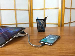 Fuse Chicken Titan Loop M Key Chain Cable (Micro USB Android) Fuse Chicken Titan Loop M Key Chain Cable (Micro USB Android)