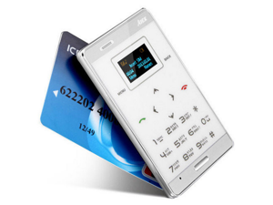M3 Mini 6.5mm ultrathin Credit Bank Card Size Cell Mobile Phone Unlocked Quad band GSM 850/900/1800/1900 MHz Student Children Version