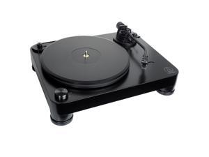 Audio-Technica LP7 Fully Manual Belt Drive Turntable in Black Audio-Technica LP7 Fully Manual Belt Drive Turntable in Black