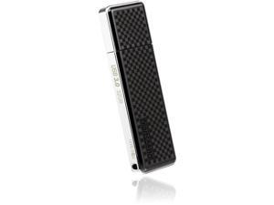 Transcend JetFlash 780 32 GB USB 3.0 Flash Drive Transcend JetFlash 780 32 GB USB 3.0 Flash Drive