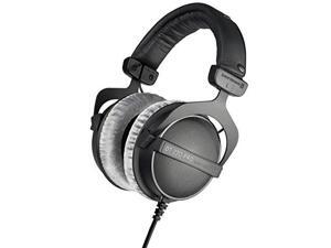 beyerdynamic dt 770 pro 32 ohm studio headphone beyerdynamic dt 770 pro 32 ohm studio headphone