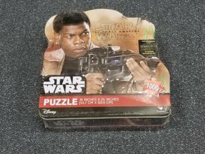 Star Wars The Force Awakens 1000 Piece Puzzle Collector Tin (Finn) NEW Star Wars The Force Awakens 1000 Piece Puzzle Collector Tin (Finn) NEW