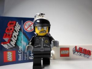 LEGO The LEGO Movie: Bad Cop Keychain LEGO The LEGO Movie: Bad Cop Keychain