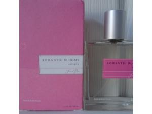 Bath & Body Works Sweet Pea Romantic Blooms Cologne 1.7 oz / 50 ml Bath & Body Works Sweet Pea Romantic Blooms Cologne 1.7 oz / 50 ml
