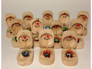 LOT OF 12- TOY WIGGILY LADYBUG LOVEBUG I LOVE YOU IN WOODEN BOX BOBBLE FEET LOT OF 12- TOY WIGGILY LADYBUG LOVEBUG I LOVE YOU IN WOODEN BOX BOBBLE FEET