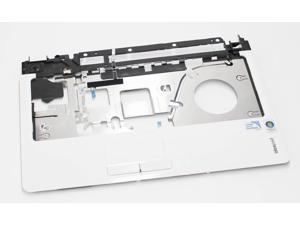 31037088 LENOVO IdeaPad Y450 PalmRest Palm Rest Casing - with Touchpad (White Color) 31037088 LENOVO IdeaPad Y450 PalmRest Palm Rest Casing - with Touchpad (White Color)