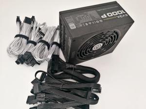 Platinum certification 1000w full module power supply P1000w wide mute desktop power supply Support dual CPU multi-graphics card Platinum certification 1000w full module power supply P1000w wide mute desktop power supply Support dual CPU multi-graphics card