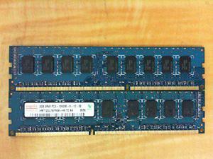 HYNIX HMT125U7BFR8C-H9 2GB DDR3 PC10600 240P DIMM