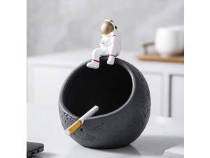1piece Ceramic Ashtray Funny Astronaut Decoration Personality Home Furnishings Boyfriend Gift 1piece Ceramic Ashtray Funny Astronaut Decoration Personality Home Furnishings Boyfriend Gift