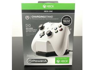 Xbox One Charging Stand White With Rechargeable Battery Pack - Xbox One Charging Stand White With Rechargeable Battery Pack -
