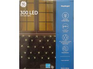 GE StayBright 8-ft x 6-ft Indoor/Outdoor Constant Warm White LED Mini Plug-in Christmas Net Lights 90986LO