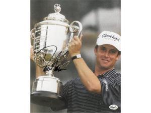David Toms signed 8x10 Photo 2001 PGA Championship w/ Trophy (vertical) David Toms signed 8x10 Photo 2001 PGA Championship w/ Trophy (vertical)
