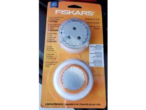 Fiskars 155660-1001 Scalloped Circle Everywhere Punch Window Maker