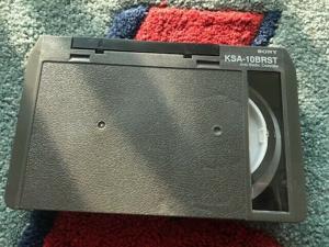 1 NEW SONY U-MATIC VIDEO CASSETTE,KSA-10BRST/4 UC,MADE IN JAPAN, FREE 2 DAY AIR 1 NEW SONY U-MATIC VIDEO CASSETTE,KSA-10BRST/4 UC,MADE IN JAPAN, FREE 2 DAY AIR
