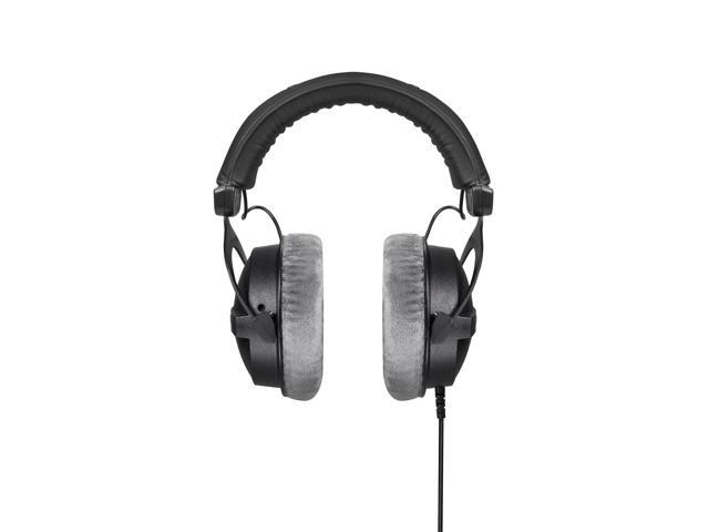 Beyerdynamic DT 770 Pro 250 Ohm Reference Headphones for Control and Monitoring Purpose (Closed)