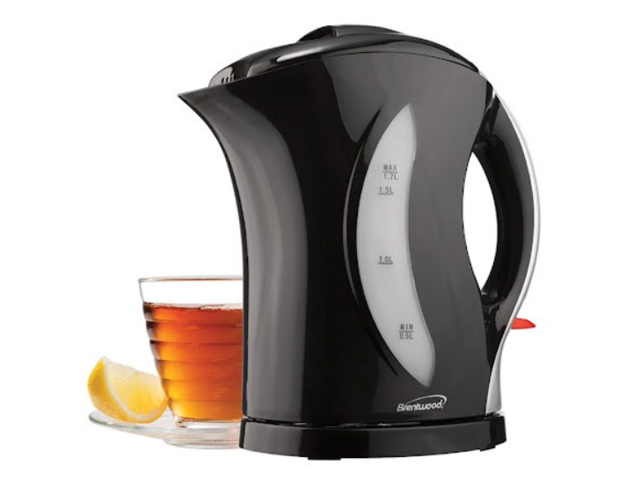 Brentwood KT-1618 BPA Free 1.7L Cordless Electric Kettle, Black/Silver