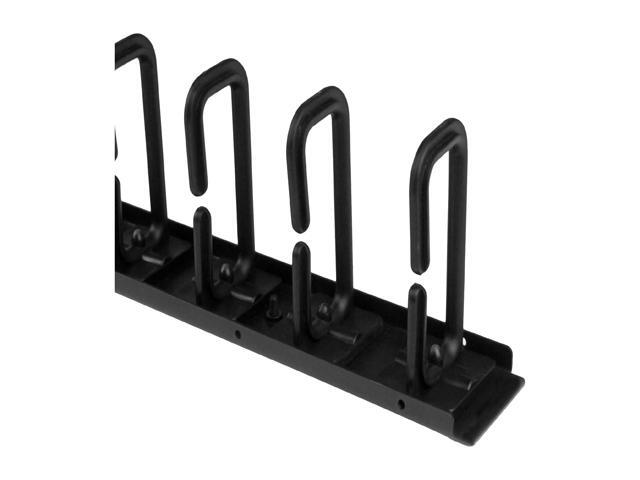 StarTech. com CMVER20UD Vertical Cable Organizer with D-Ring Hooks - 0U - 3 ft.
