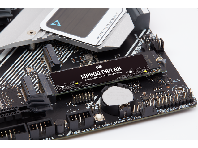 Corsair MP600 PRO NH M.2 2280 4TB PCI-Express 4.0 x4 3D TLC Internal Solid State Drive Up to 7000 MB/sec (SSD) CSSD-F4000GBMP600PNH