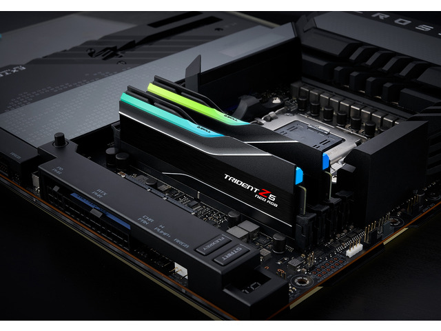 G. SKILL Trident Z5 Neo RGB Series AMD EXPO 32GB (2 x 16GB) 288-Pin PC RAM DDR5 6000 (PC5 48000) Desktop Memory Model F5-6000J3038F16GX2-TZ5NR — photo 3