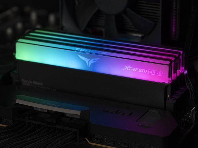 Team Xtreem ARGB 32GB (2 x 16GB) 288-Pin PC RAM DDR5 7200 (PC5 57600) Desktop Memory Model FF9D532G7200HC34ADC01