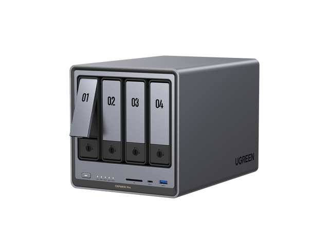 Ugreen DXP4800 PRO NAS — photo 2