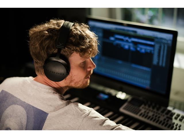 beyerdynamic DT 700 PRO X Closed-Back Studio Headphones - image 5