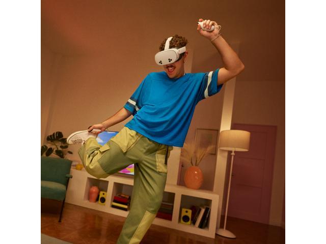 Quest 3S 256GB | Get Batman: Arkham Shadow and a 3-Month Trial of Meta Horizon+ Included — All-In-One Headset - White - image 6