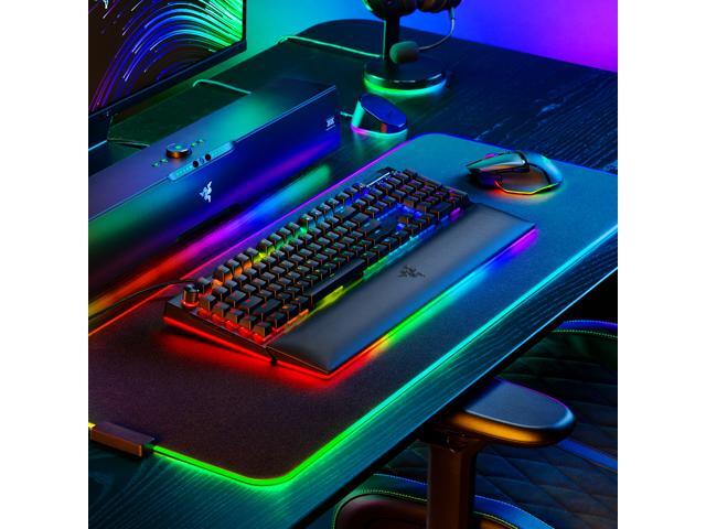 Razer - BlackWidow V4 Pro Full Size Wired Mechanical Green Clicky Switch Gaming Keyboard with Chroma RGB Backlighting - Black - image 12