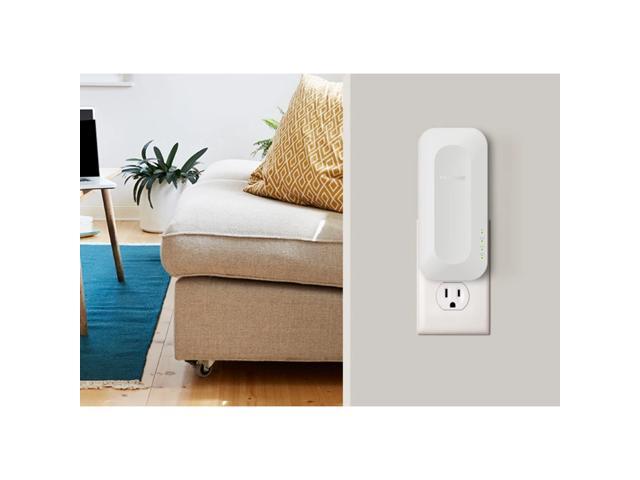 NETGEAR - AX3000 Dual-Band Wi-Fi 6 Wall Plug Range Extender - White - image 4