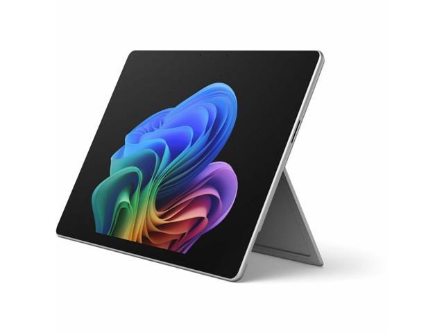Microsoft Surface Pro 12th Edition Copilot+ PC Tablet - 13' PixelSense Display - Intel Core Ultra 7 366H (2 GHz) -16 GB - 256 GB SSD - Windows 11.